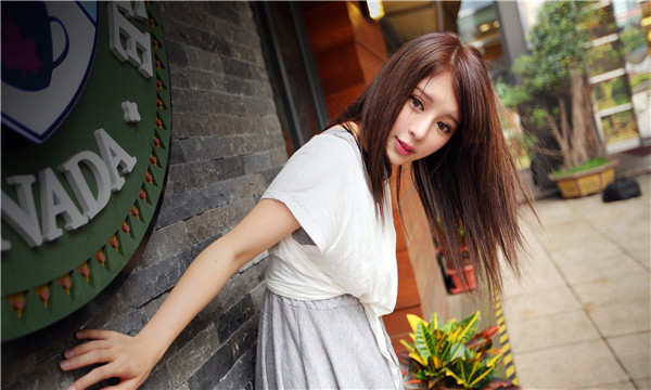 广宁想找一个女性生孩子给报酬-｛找个女人生孩子多少钱｝