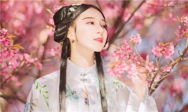 广宁供卵试管婴儿：助您实现家庭梦想的科学方案
